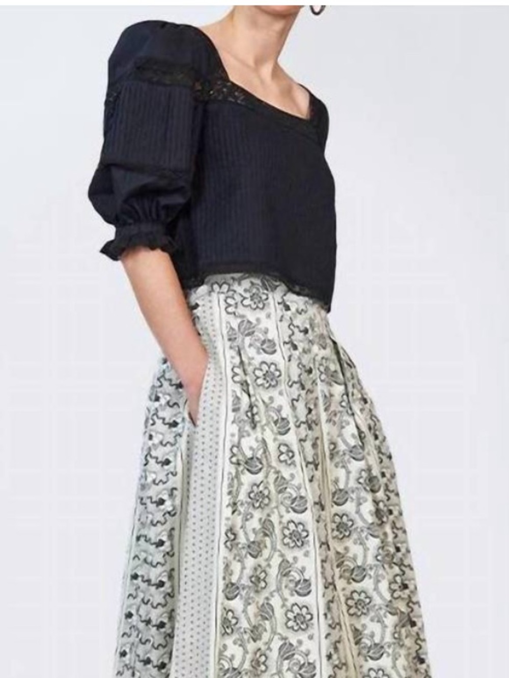 HUNTER BELL Cece top in black
